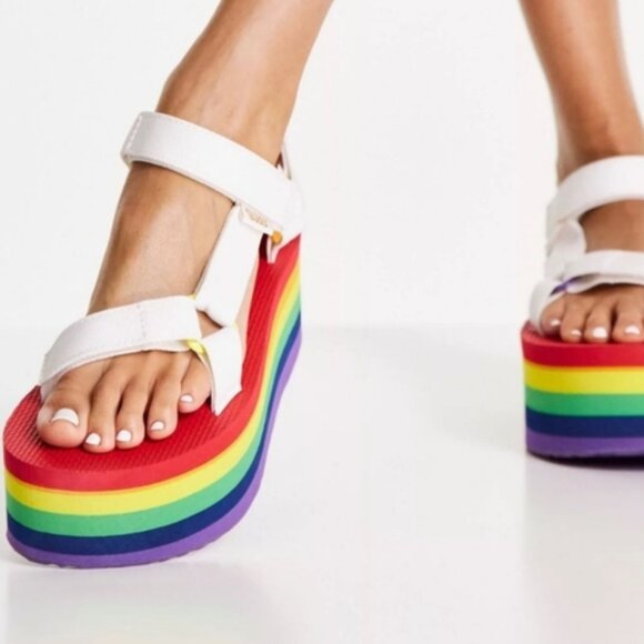 Teva Shoes - Teva  Rainbow  Platform Sandal Size 6